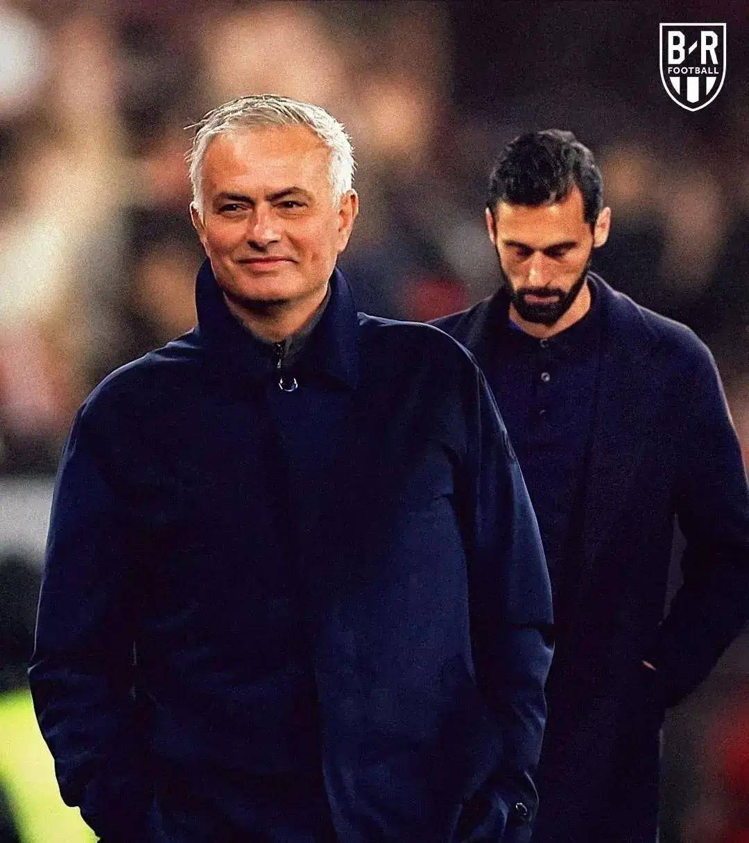 2-1逆转！穆里尼奥点将17岁小将，比作德罗巴，本菲卡21场不败！